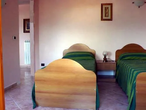 Mansarda Alf Di Vito Apartman *